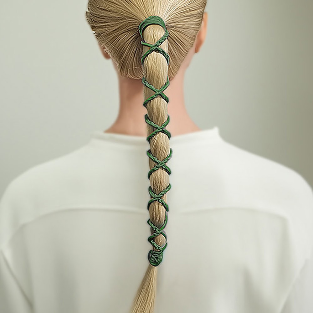 Signature-wrap-on-model-olive-catalog